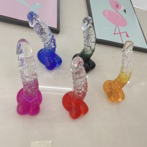 Dương vật giả silicon phối màu trong suốt